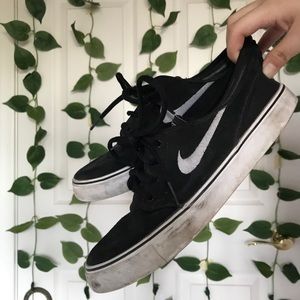 Nike Janoskis